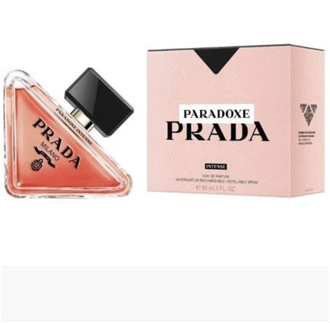 prada paradoxe cena